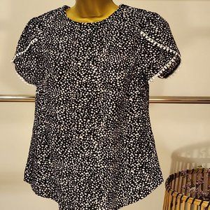 Cap sleeve blouse